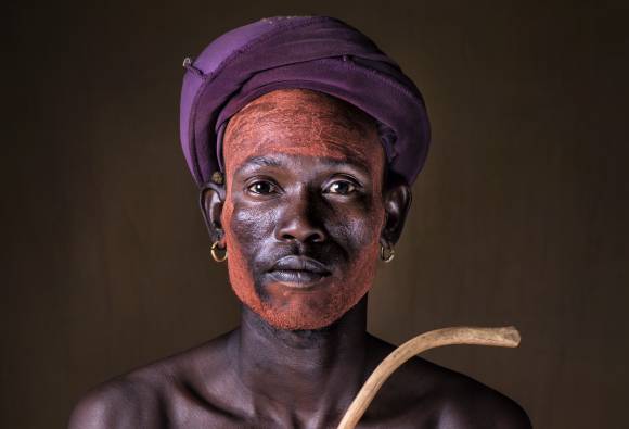 6: Pripadnik ljudstva Kara, Etiopija, foto Arne Hodalič 